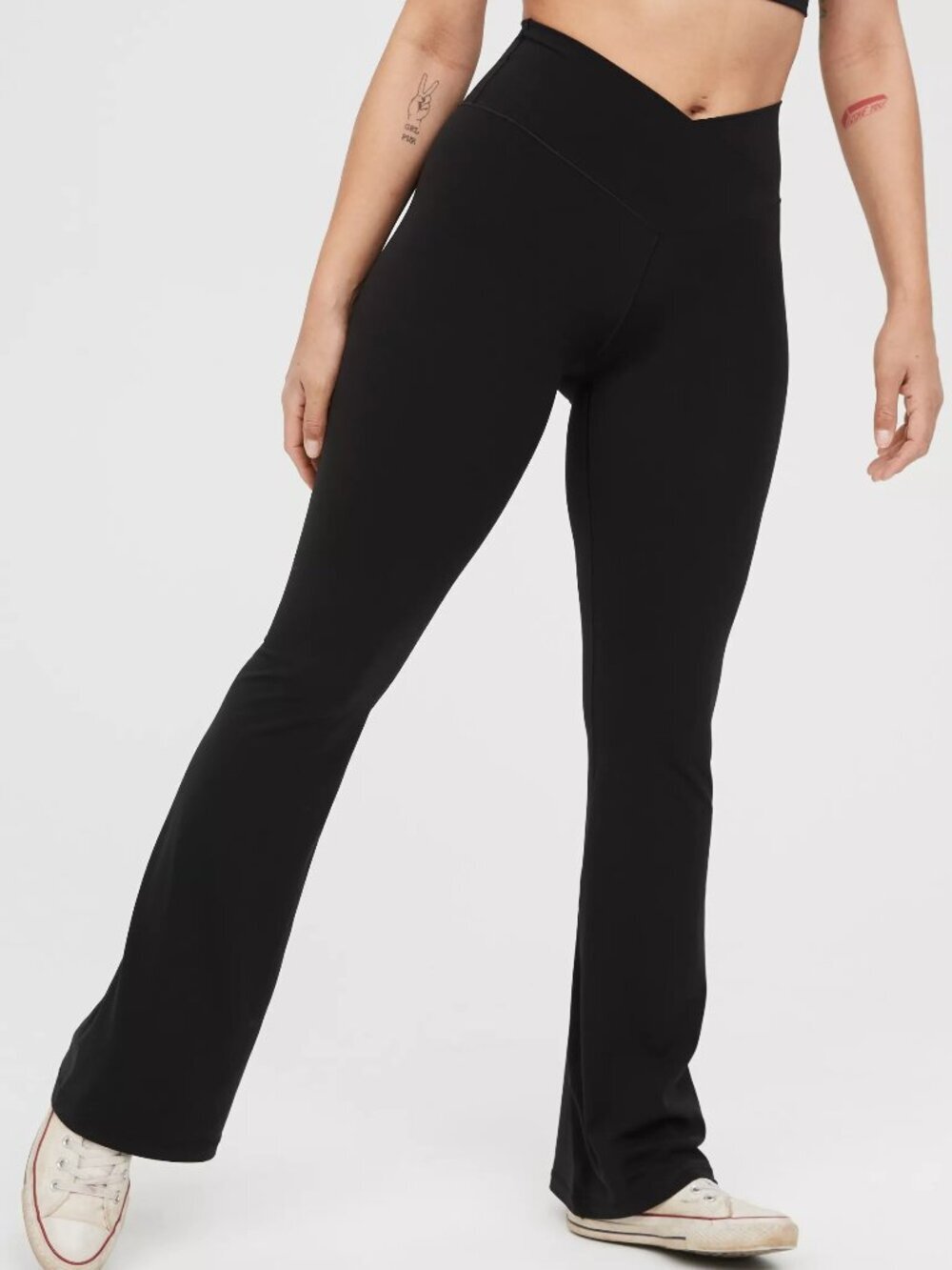 Aerie Offline Real Me High Waisted Crossover Black Flare Leggings Women's XS